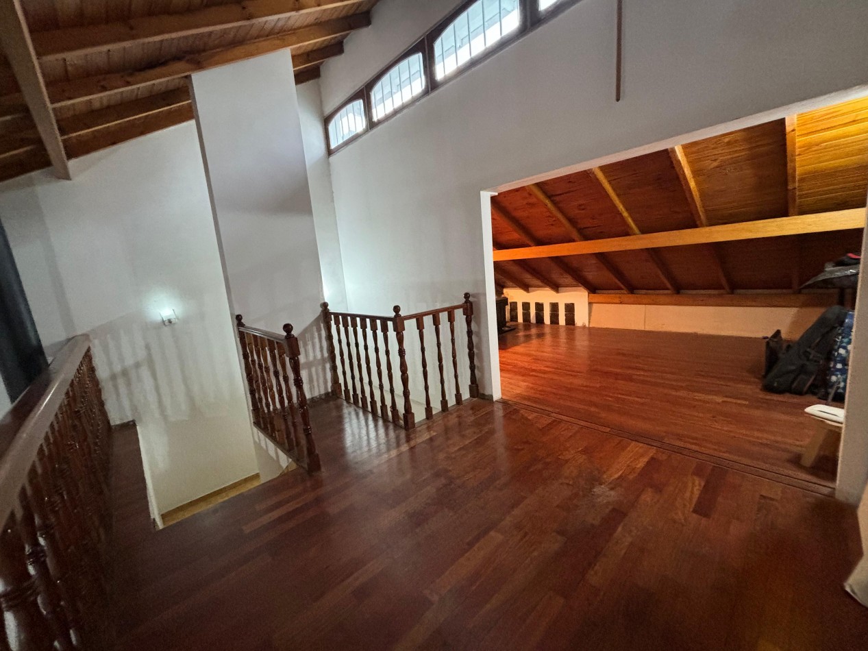 Hermosa casa de 4 ambientes - San Martin centro