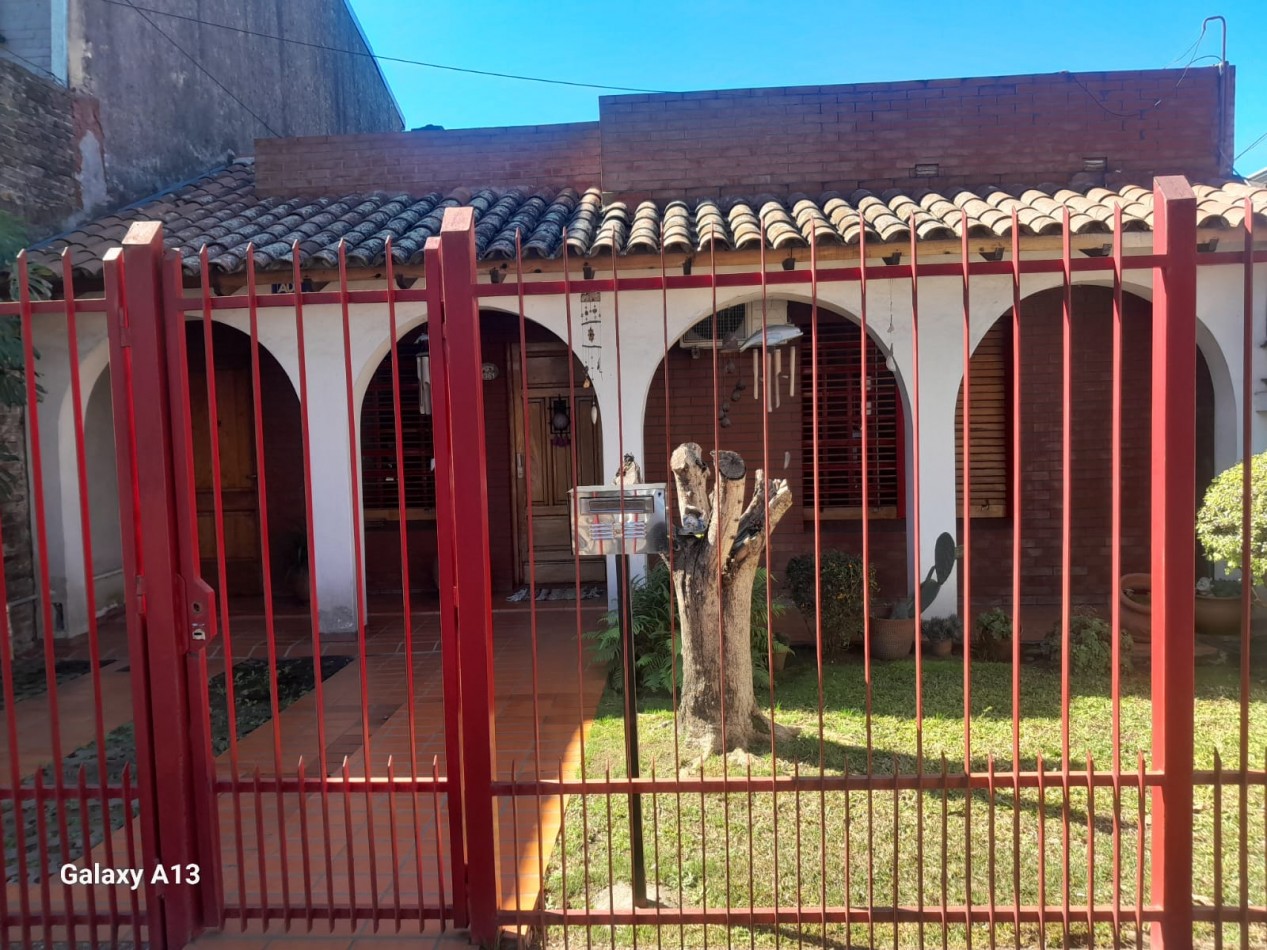 Casa 3 Ambientes En Venta - San Andres