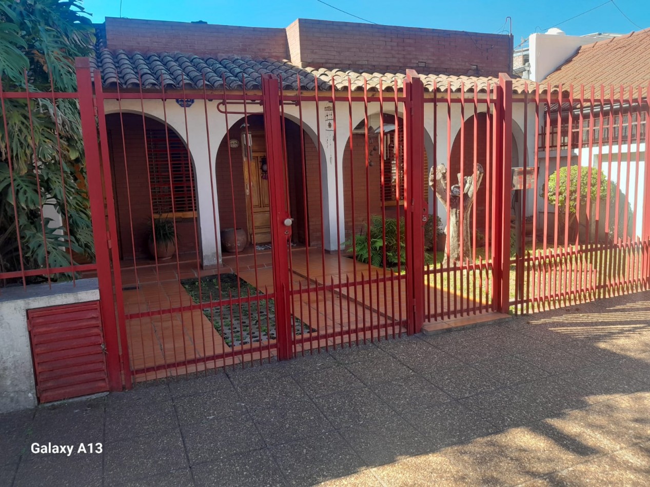 Casa 3 Ambientes En Venta - San Andres