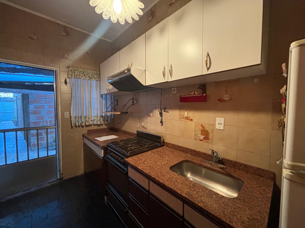 PH al fondo de 3 ambientes en venta - Villa Lynch