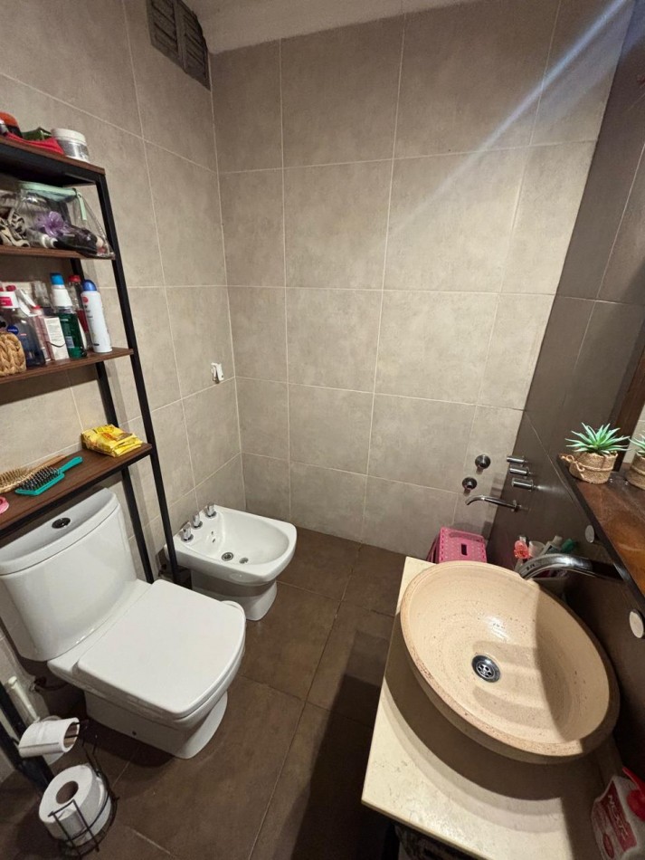 Hermosa casa de 4 ambientes en venta - Villa Lynch