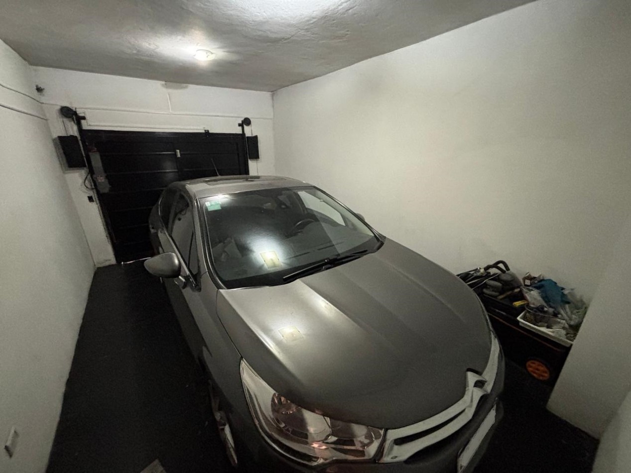 Hermosa casa de 4 ambientes en venta - Villa Lynch