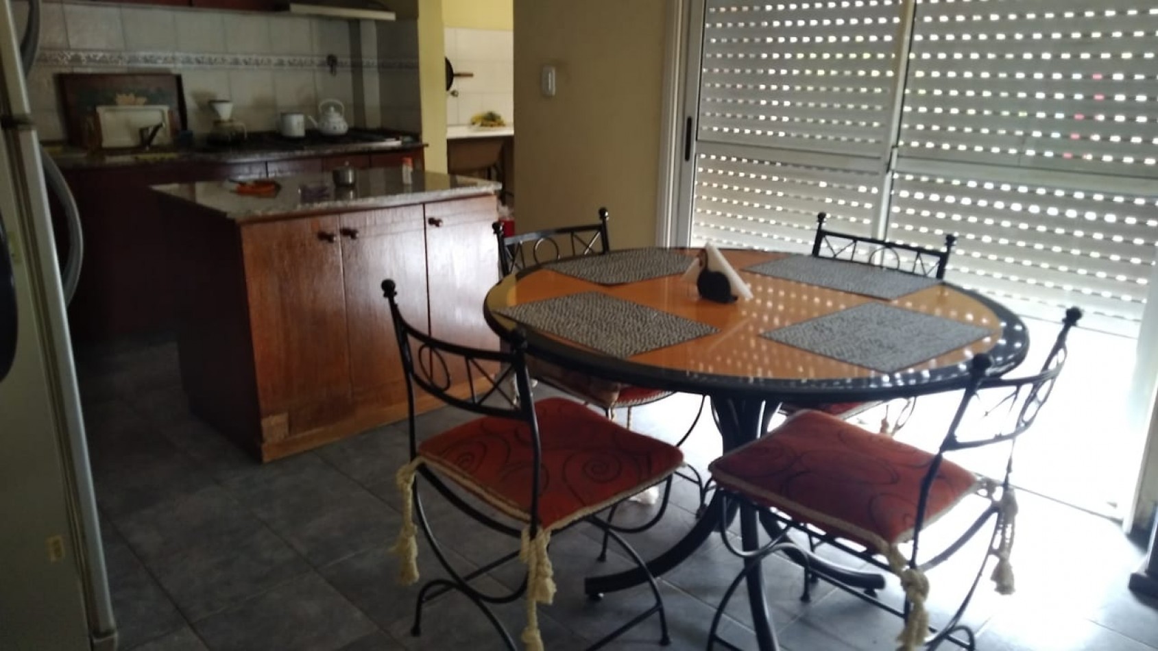 Excelente casa de 5 ambientes en venta - San Martin centro