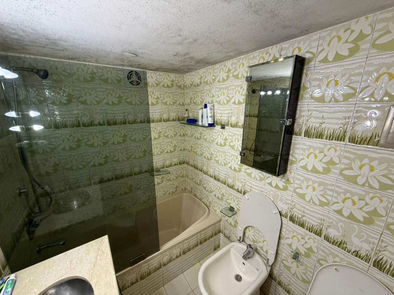 Hermosa casa de 7 ambientes en venta - Boulougne