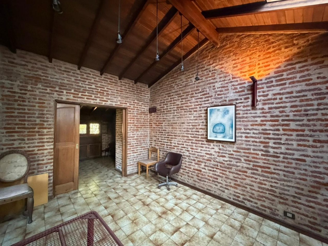Hermosa casa de 7 ambientes en venta - Boulougne