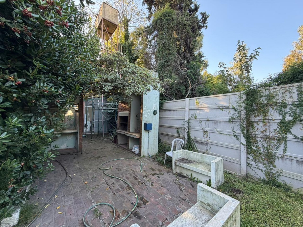 Hermosa casa de 7 ambientes en venta - Boulougne