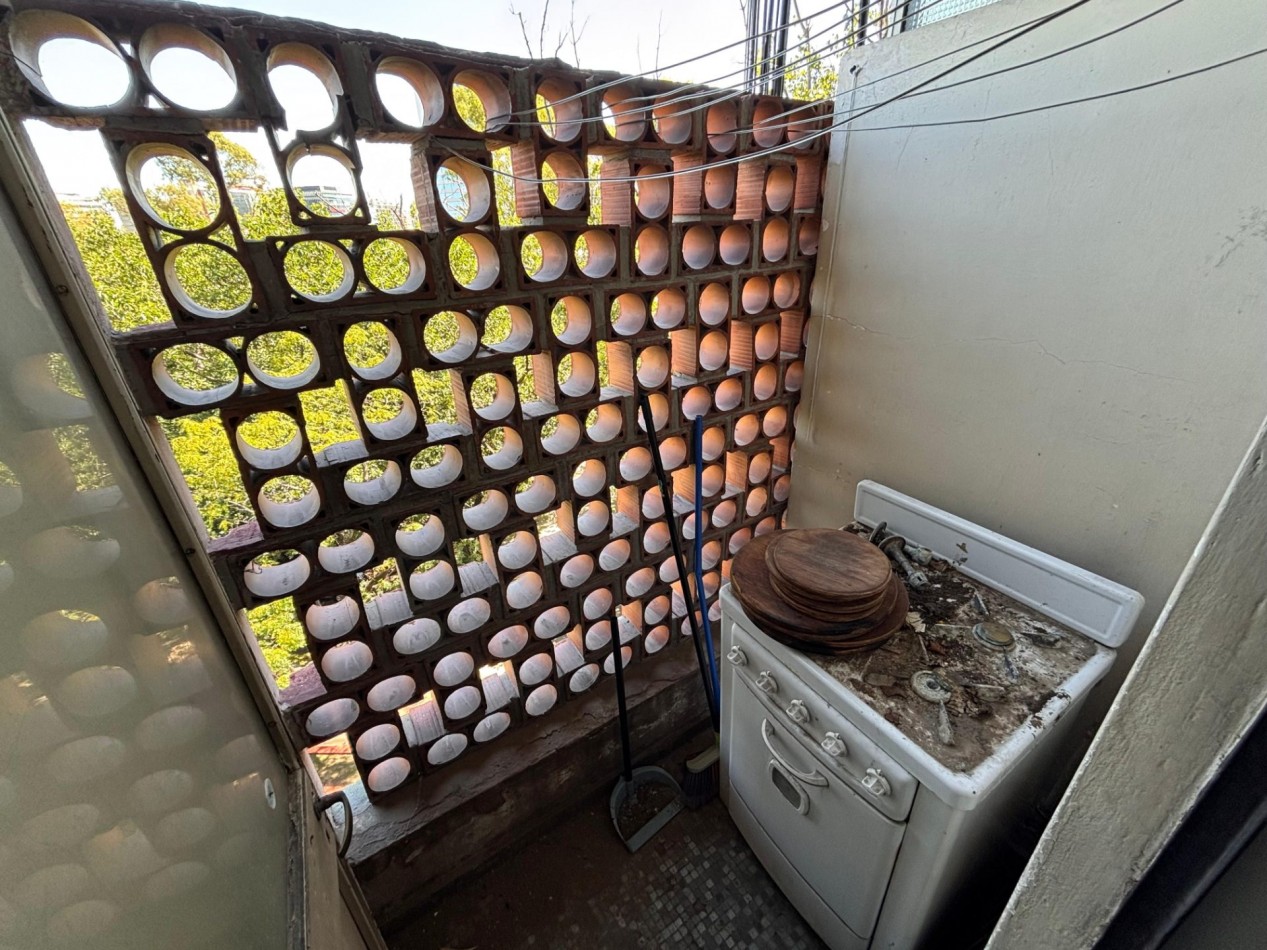 Depto 3 amb. a Reciclar. 