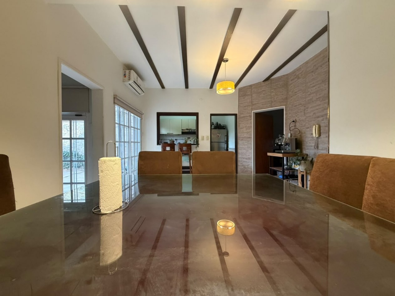 Excelente Casa De 5 Ambientes - Villa Ballester