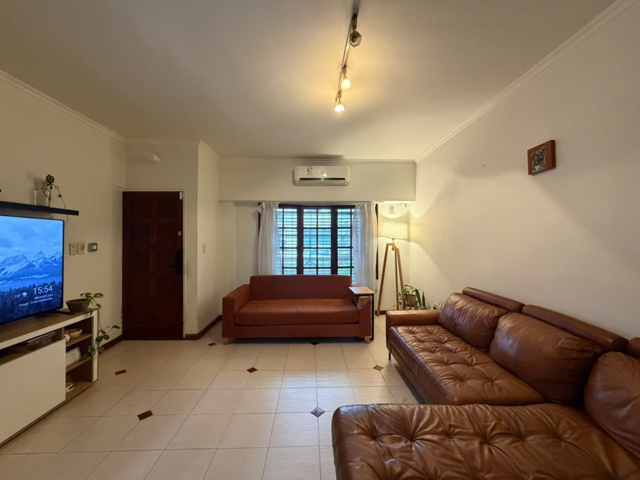 Excelente Casa De 5 Ambientes - Villa Ballester