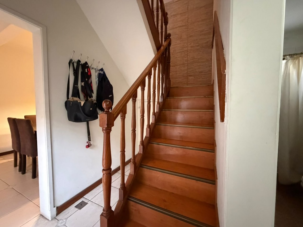 Excelente Casa De 5 Ambientes - Villa Ballester