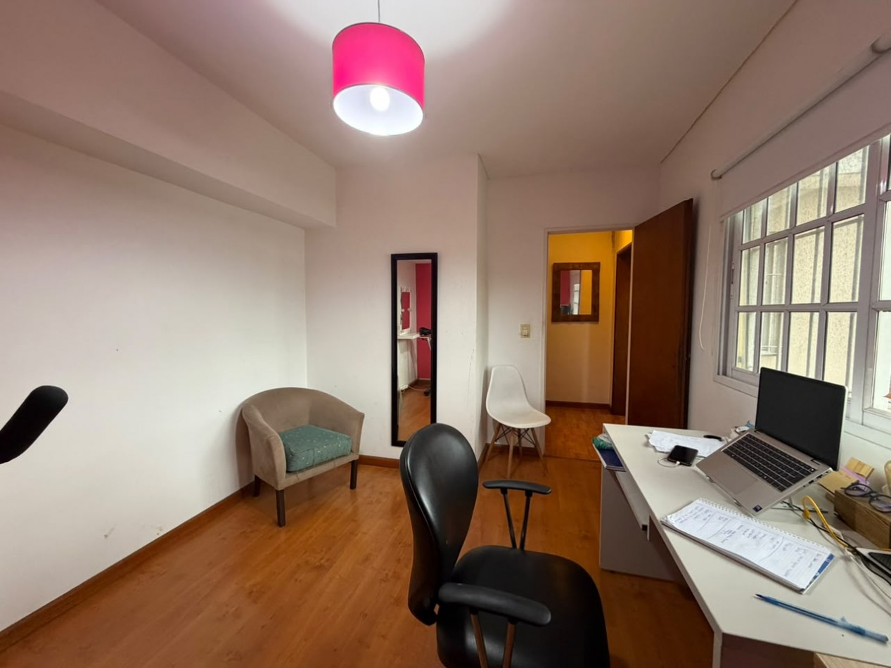 Excelente Casa De 5 Ambientes - Villa Ballester