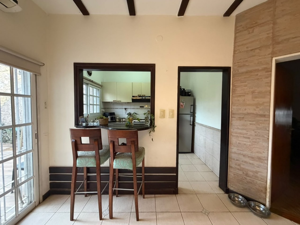 Excelente Casa De 5 Ambientes - Villa Ballester