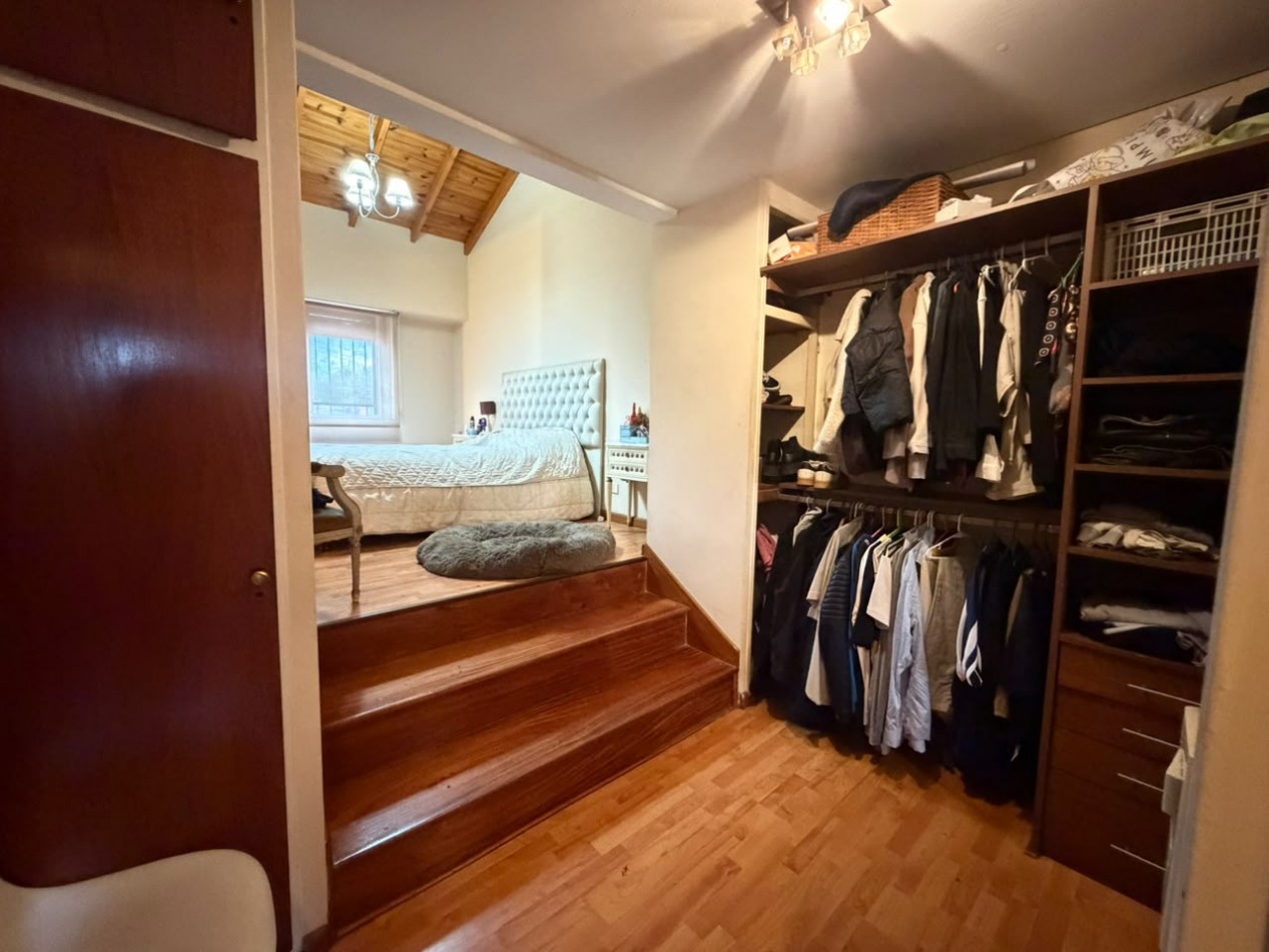 Excelente Casa De 5 Ambientes - Villa Ballester