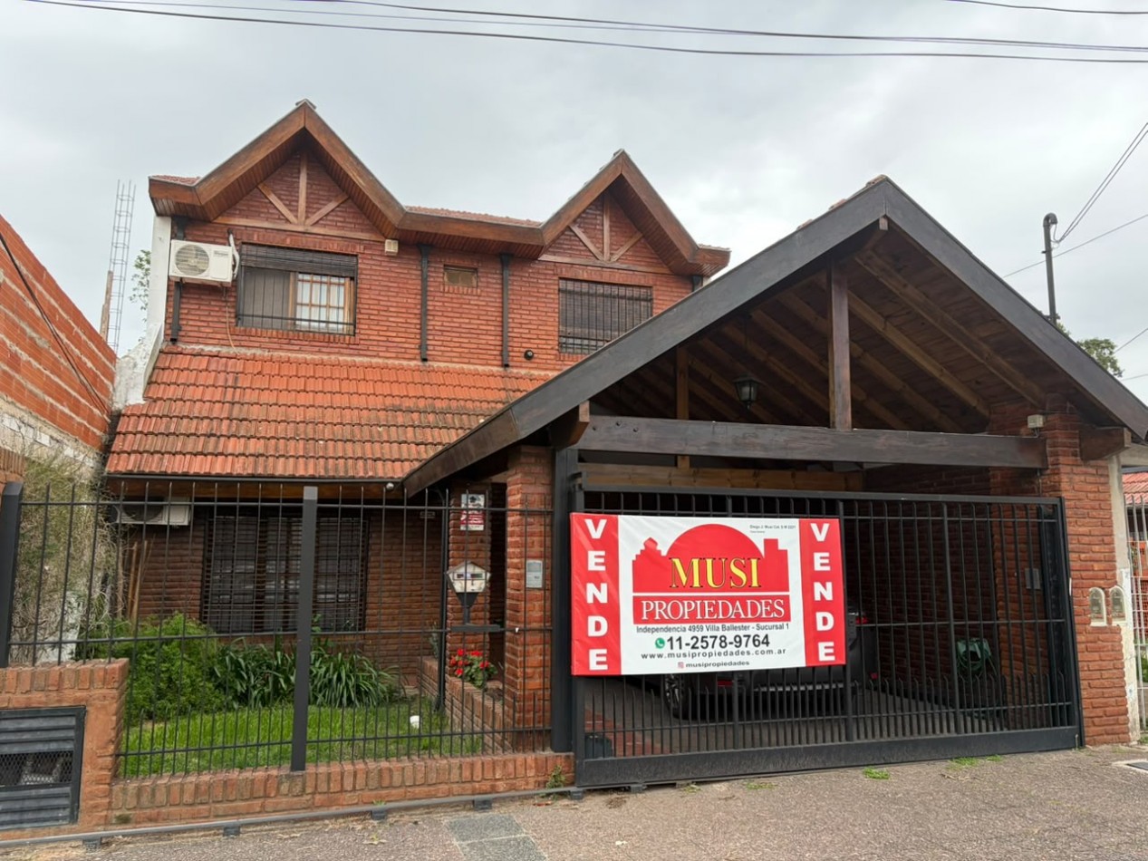 Excelente Casa De 5 Ambientes - Villa Ballester