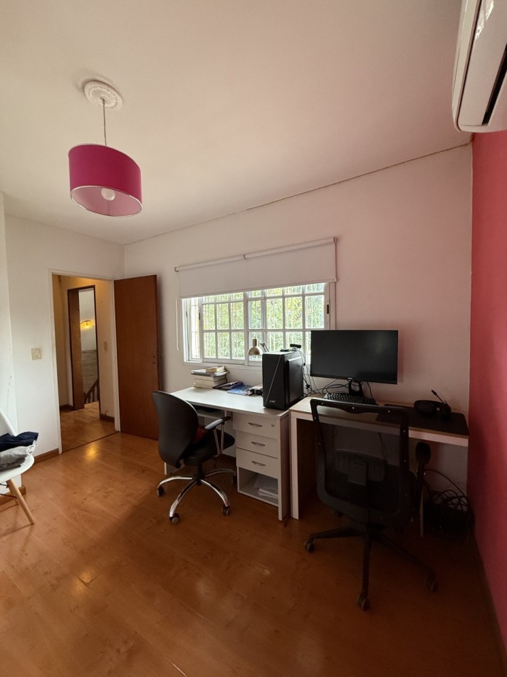 CASA DE 6 AMBIENTES - VILLA BALLESTER