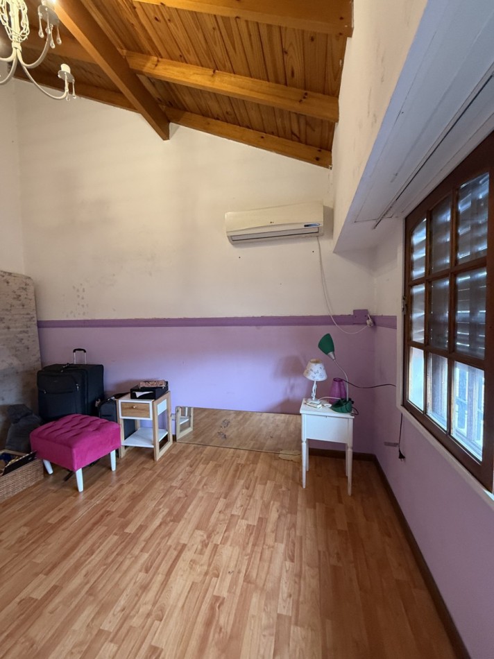 CASA DE 6 AMBIENTES - VILLA BALLESTER