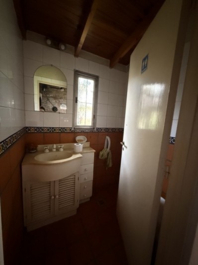 CASA DE 6 AMBIENTES - VILLA BALLESTER