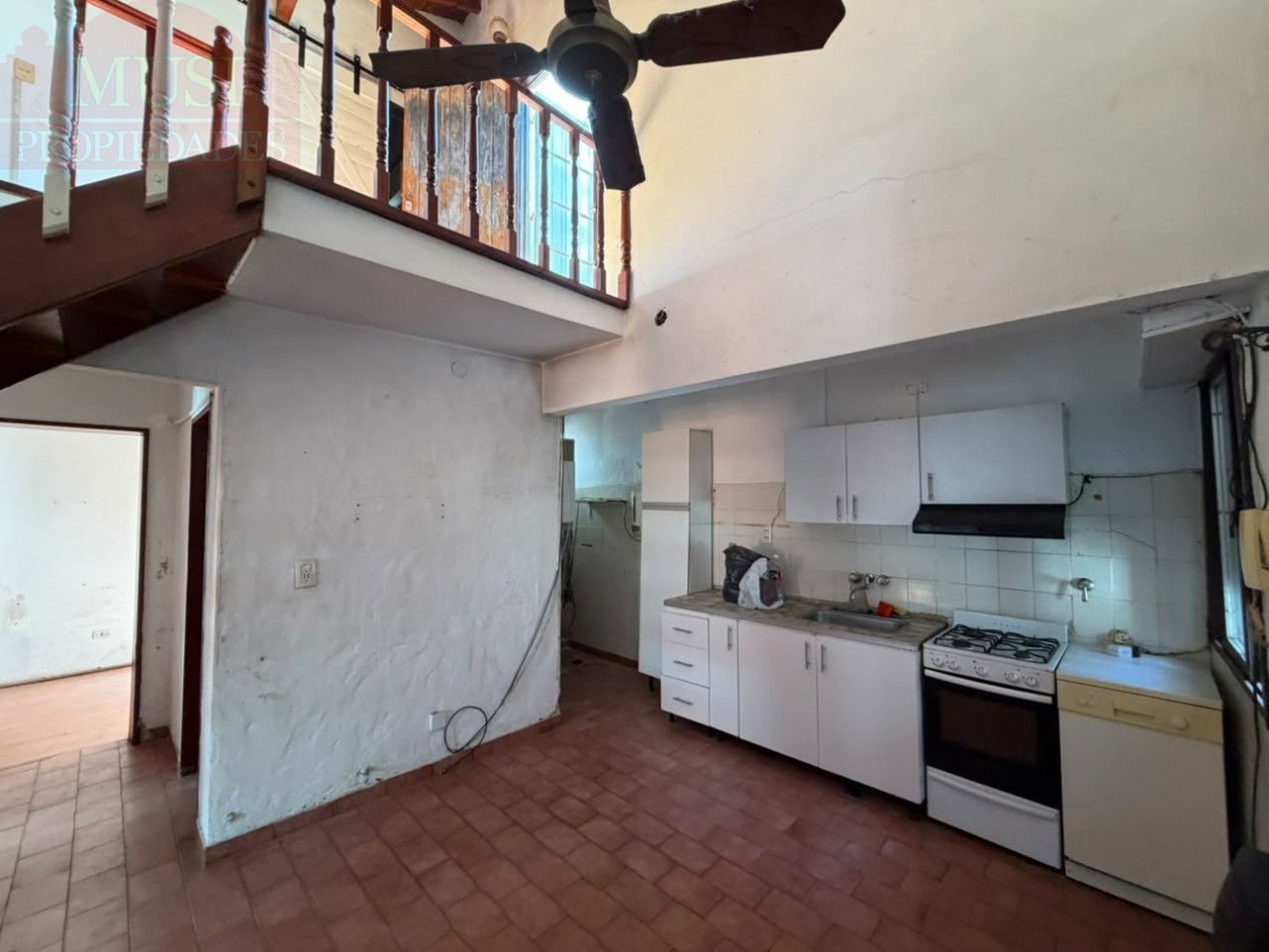 Hermoso PH de 4 ambientes a reciclar en venta - San Martin centro
