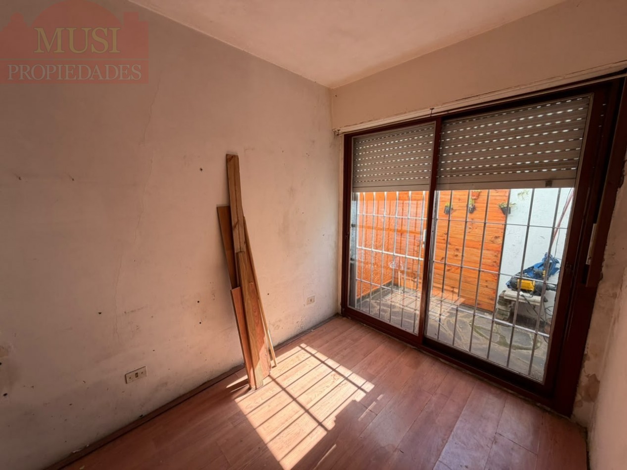 Hermoso PH de 4 ambientes a reciclar en venta - San Martin centro