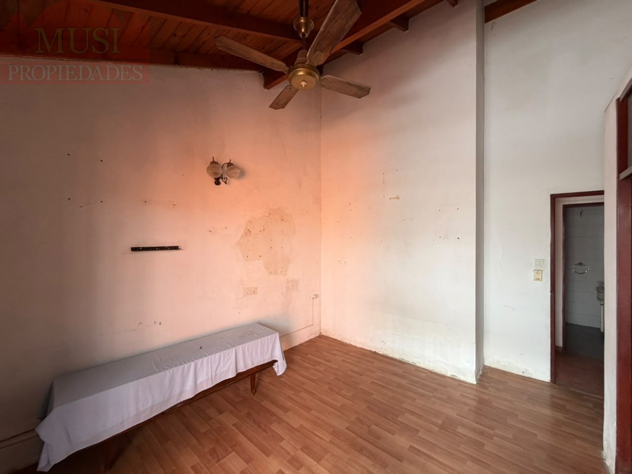 Hermoso PH de 4 ambientes a reciclar en venta - San Martin centro
