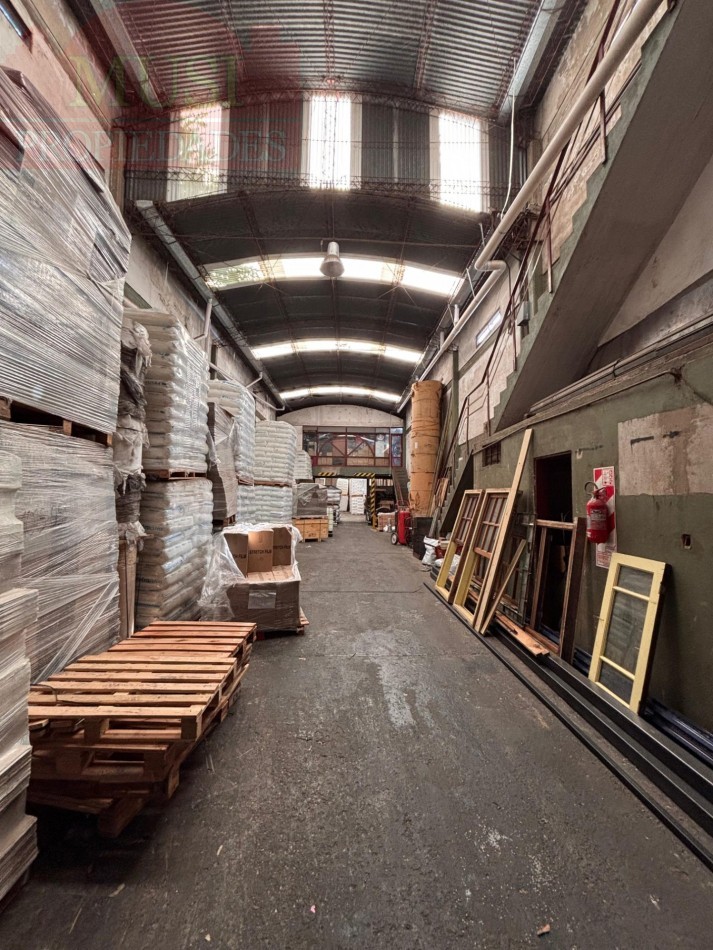 Galpon o Deposito - Caseros. 
