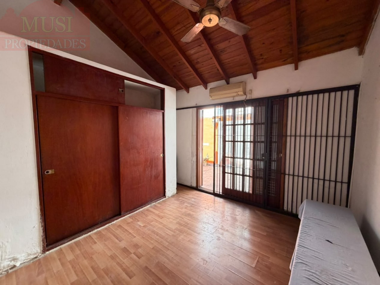Hermoso PH de 4 ambientes a reciclar en venta - San Martin centro