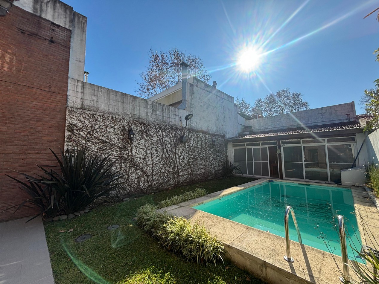 Hermosa Casa De 4 Ambientes - San Andres
