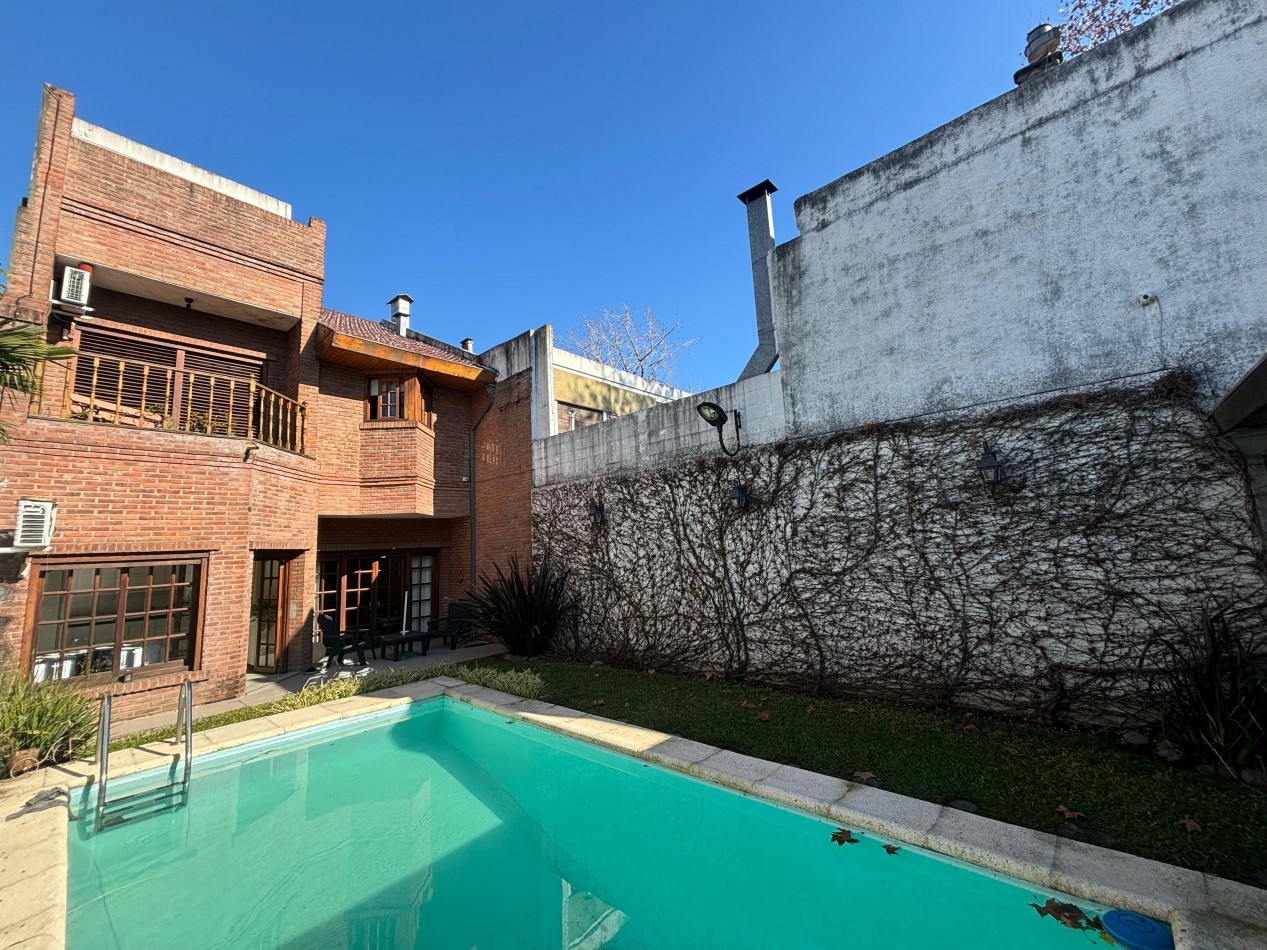 Hermosa Casa De 4 Ambientes - San Andres