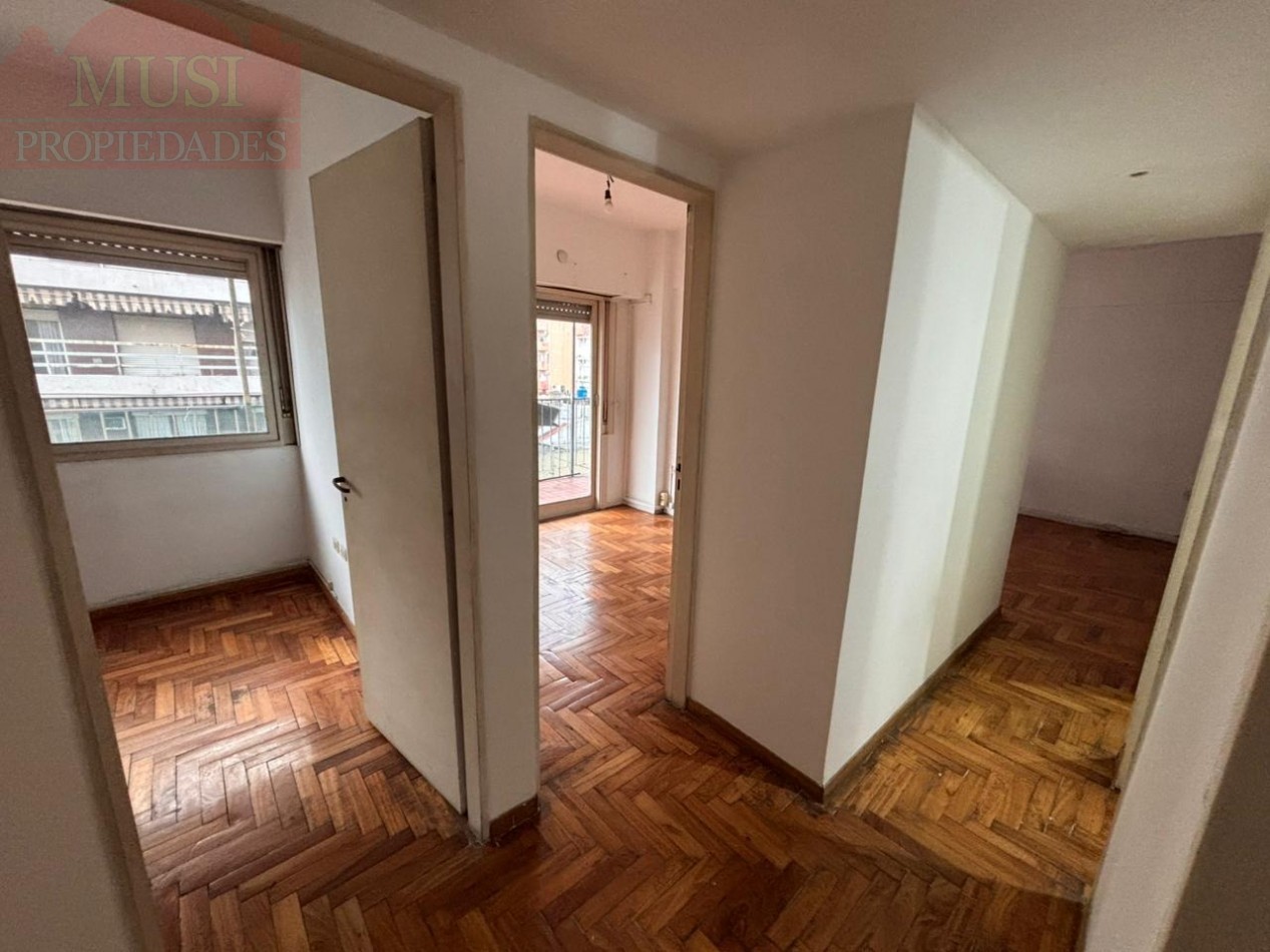 Depto de 4 amb. - San Martin Centro