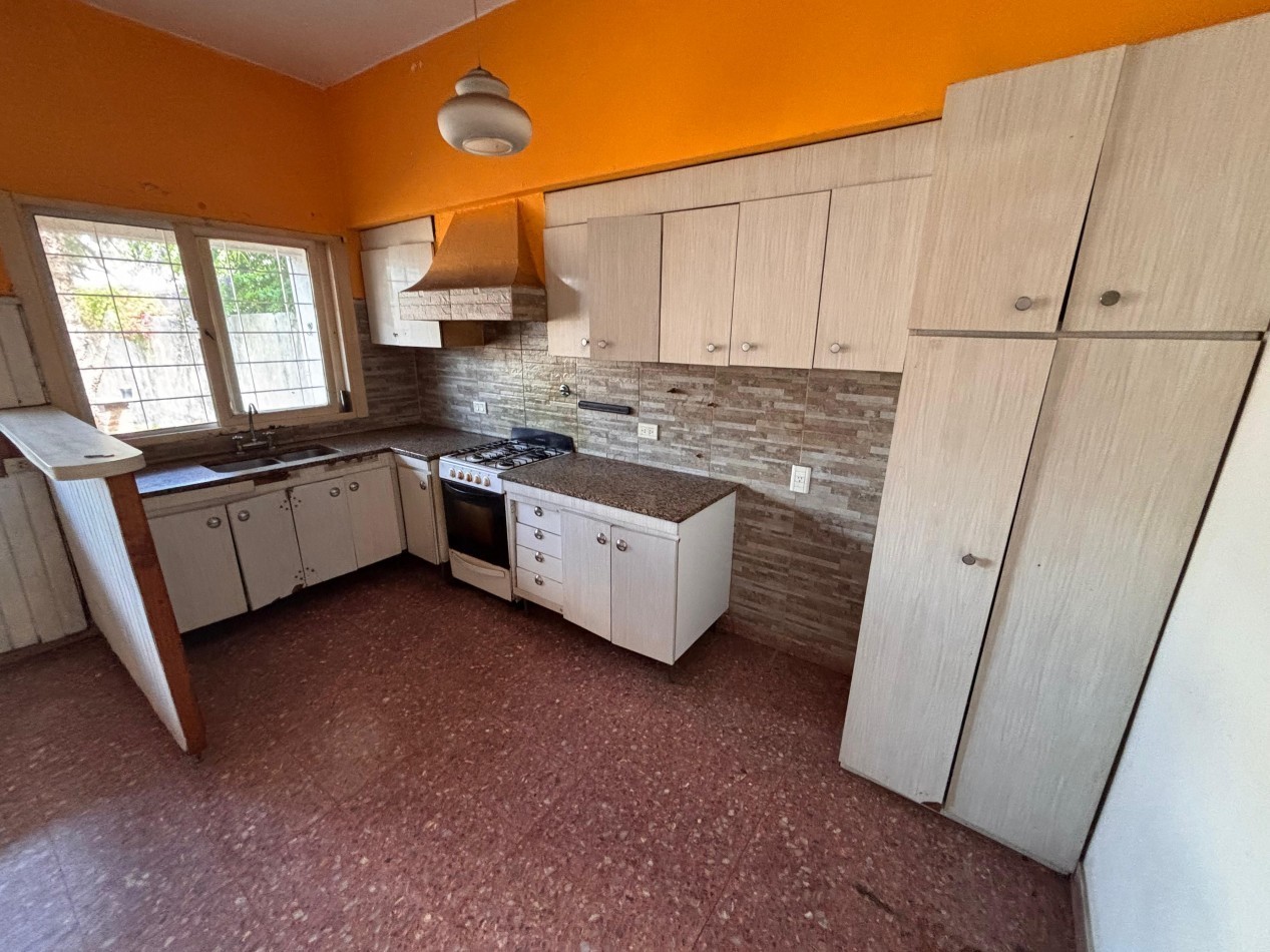 CASA 4 ambientes - Gran Potencial