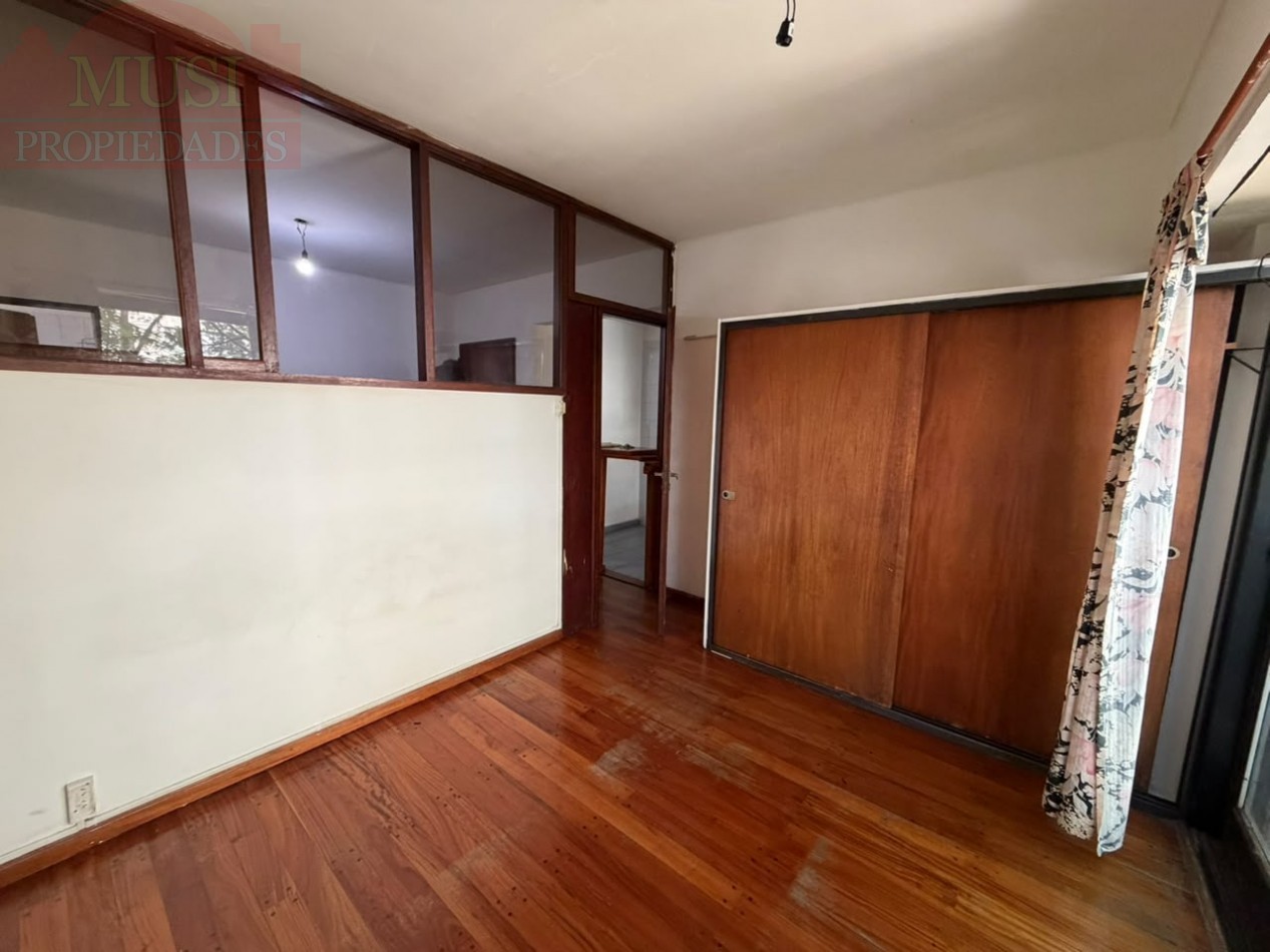 Excelente departamento monoambiente dividido en alquiler - San Martin centro
