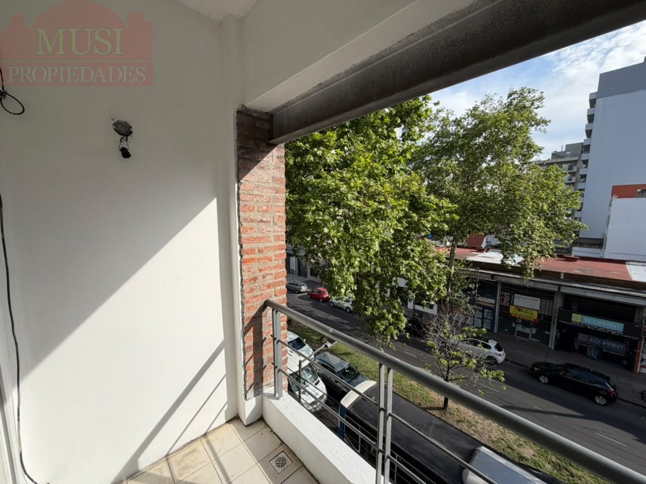 Departamento de 2 ambientes en alquiler - San Martin Centro
