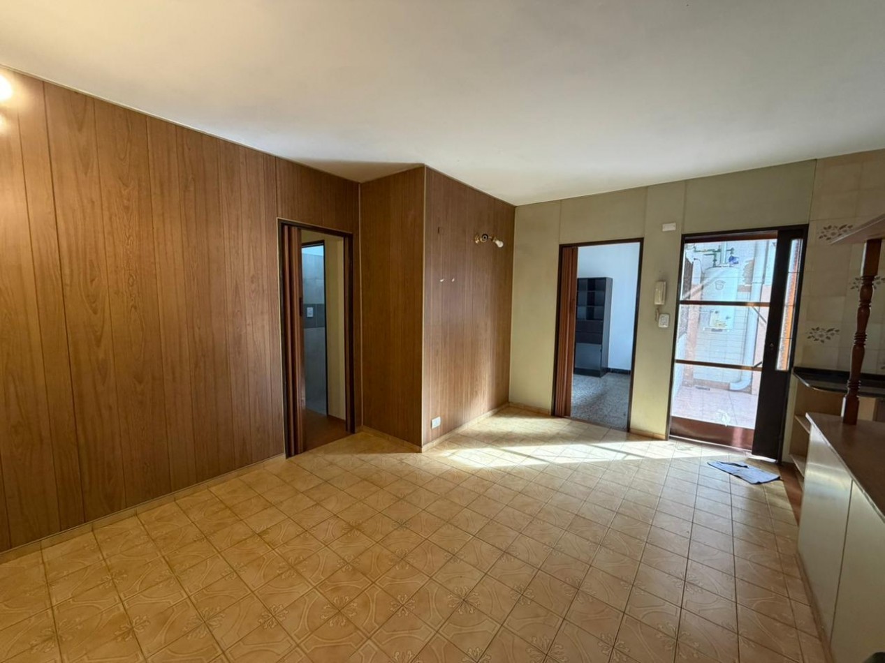 Gran PH de 3 ambientes en alquiler - Villa Maipu