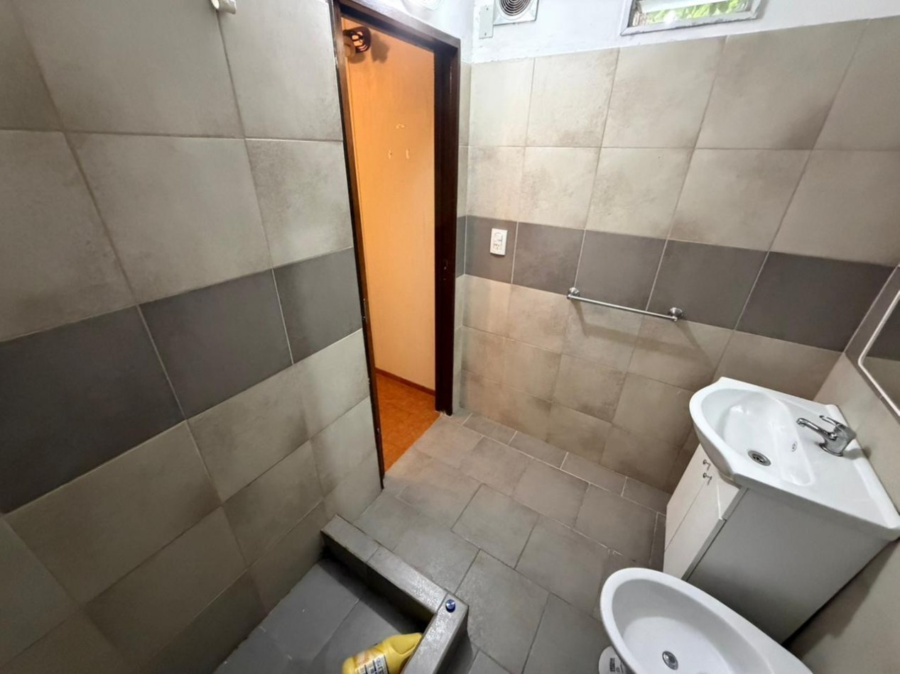 Gran PH de 3 ambientes en alquiler - Villa Maipu