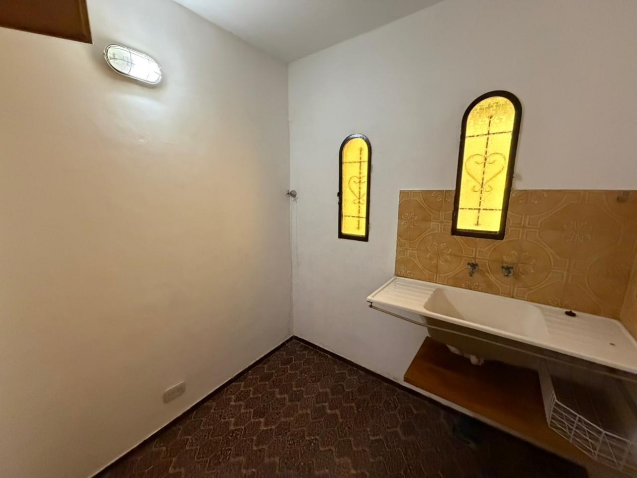 Gran PH de 3 ambientes en alquiler - Villa Maipu