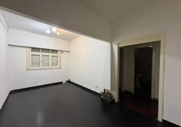 Excelente PH de 3 ambientes con patio en alquiler - Villa Urquiza