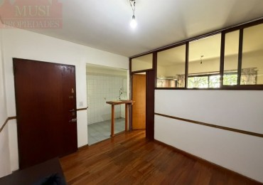 Excelente departamento monoambiente dividido en alquiler - San Martin centro