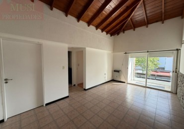 Departamento de 2 ambientes en alquiler - San Martin Centro
