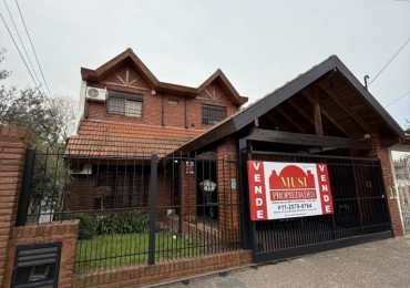 Casa De 5 Ambientes - Villa Ballester